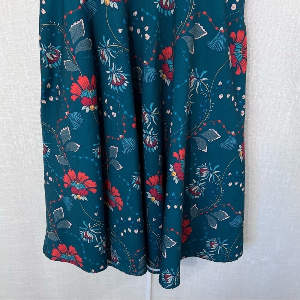 Teal Floral Swing Dress with Contrast Collar - Picture 10 of 16